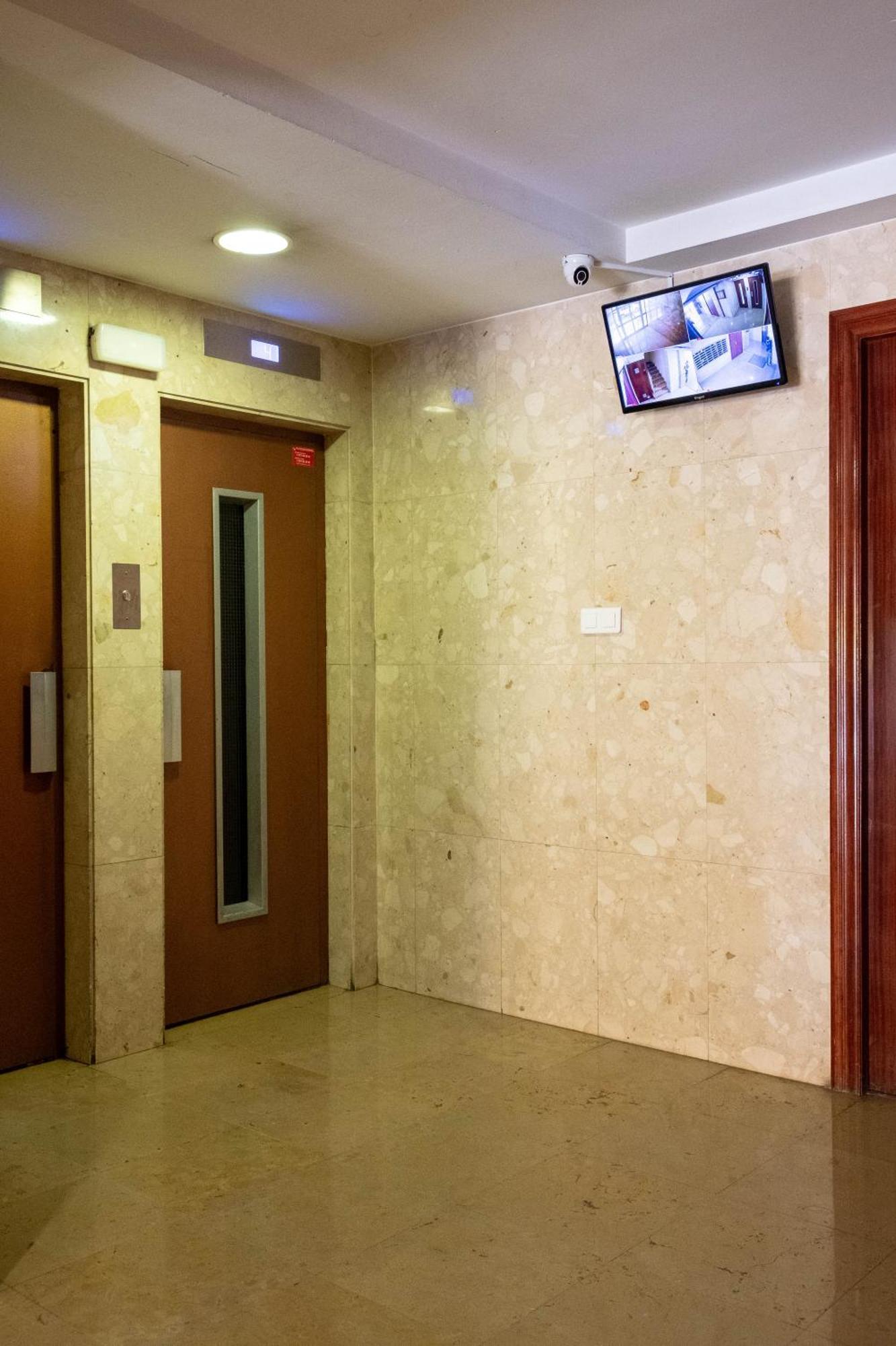 Sunflower Apartment Centrico Tarragona Exterior foto